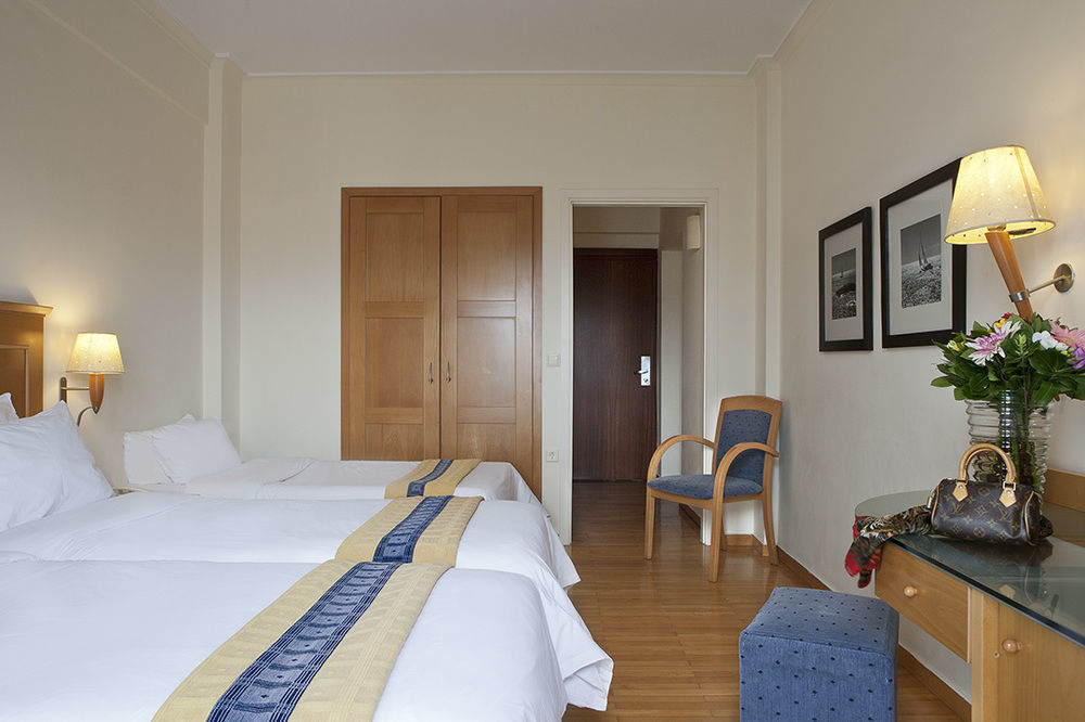 Plaka Hotel Atene Esterno foto