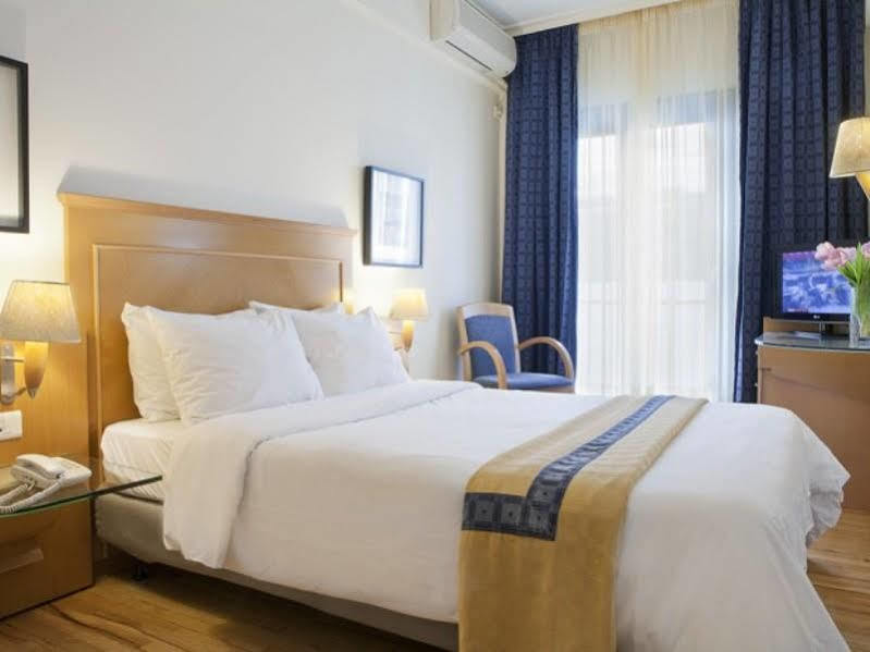 Plaka Hotel Atene Esterno foto
